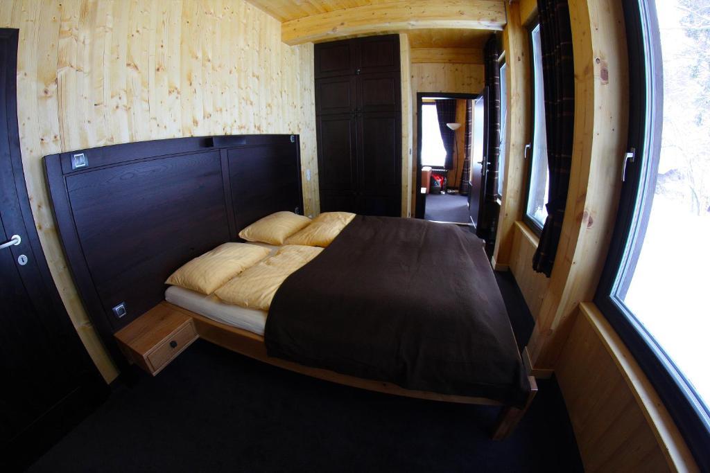 スピンドレルフ・ムリン Krakonosova Dilna "Woodhaus"アパートホテル 部屋 写真